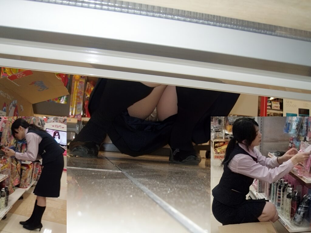 この細い隙間から、見事に捉えた、技術のパンチラですね!何色でしょうかね?お洒落なサテン系の黄土色に近いピンクじゃないかと思います。これぞパンチラって感じのギリギリ感が良いですね!